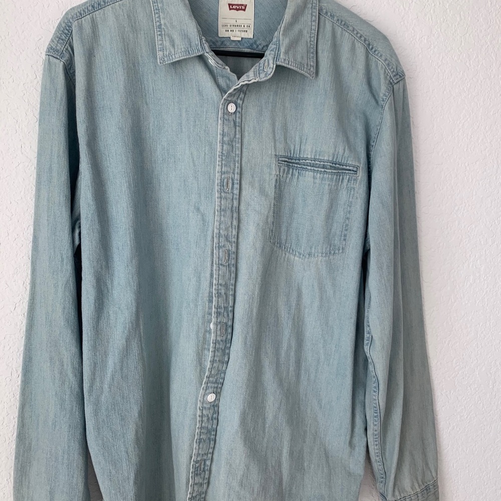 Levi Denim Shirt Sz L